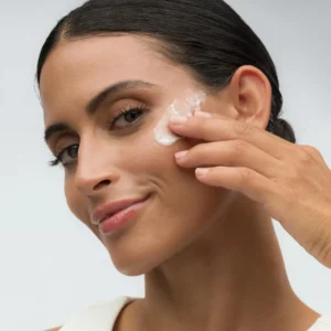 bh-cream-texture-square Bio-Therapeutic Hyaluronic Repair Discovery Pack